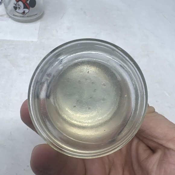 WALT DISNEY PRODUCTIONS MICKEY MINNIE GLASS SALT AND PEPPER SHAKERS VINTAGE - Picture 5 of 9